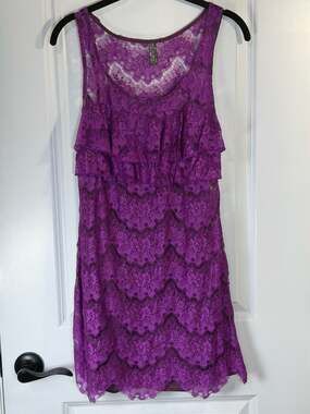 Free People Purple Lace Ruffle Shift Dress size 0 Sleeveless Scalloped hem